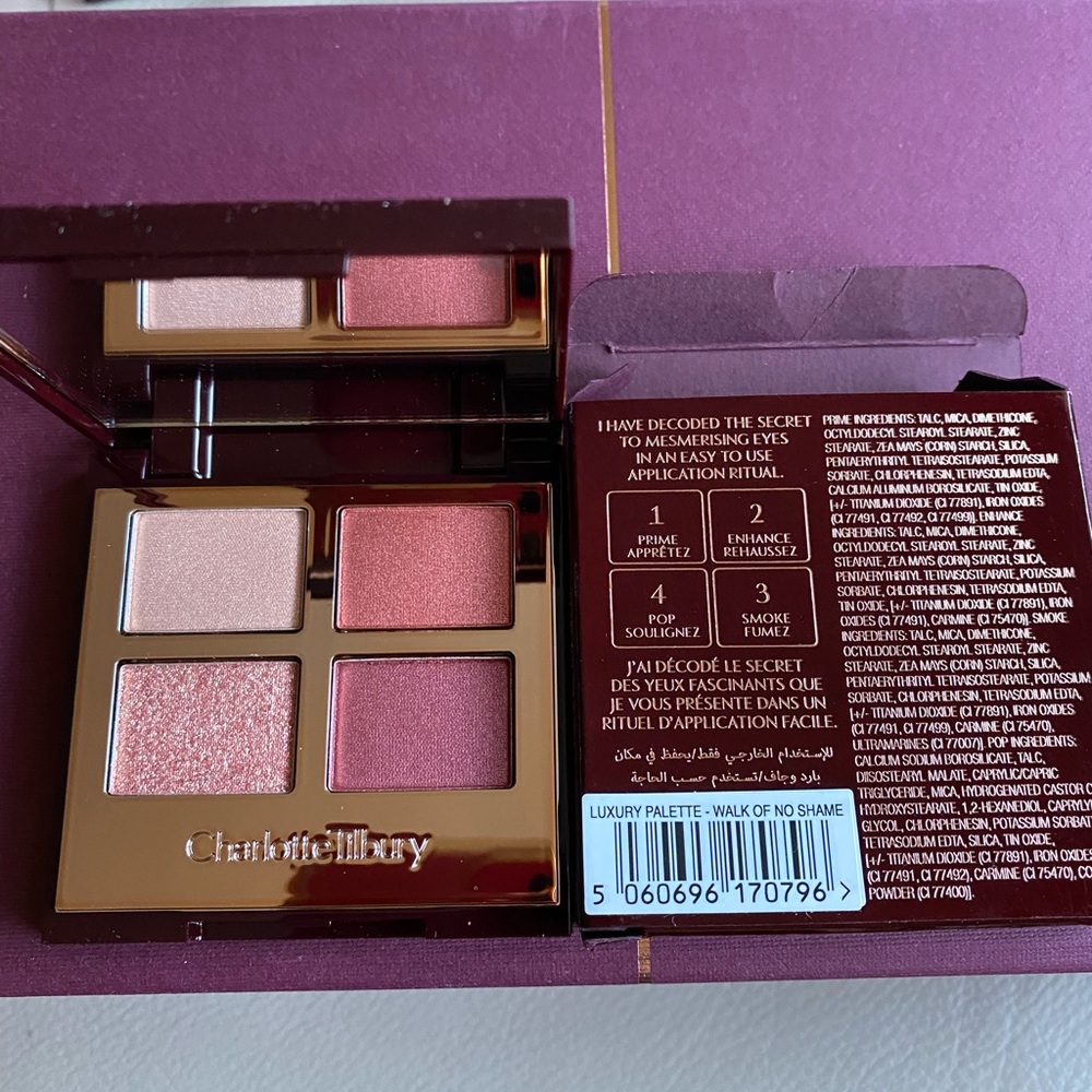 Charlotte Tilbury LUXURY PALETTE
WALK OF NO SHAME - Picture 1 of 5